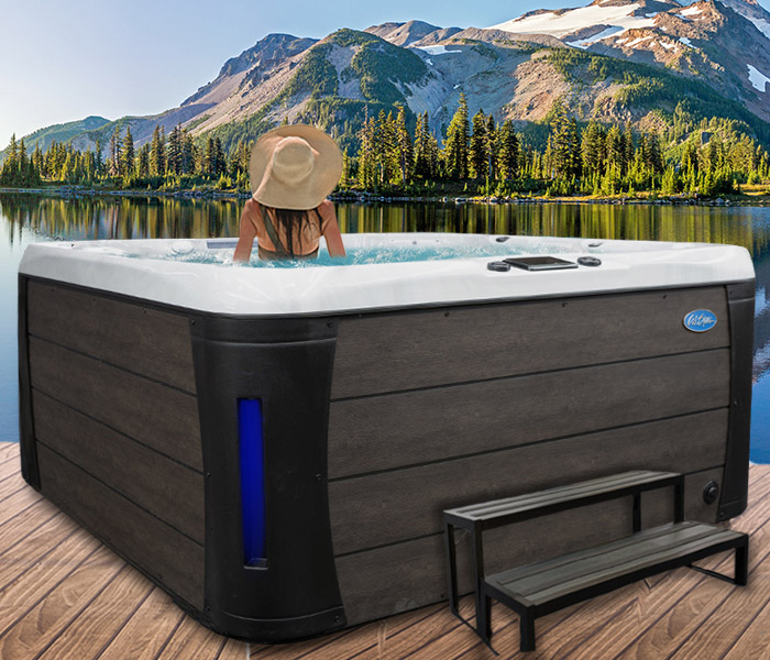 Calspas hot tub being used in a family setting - hot tubs spas for sale Venice